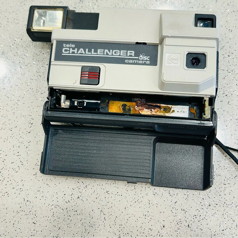 Kodak Tele-Challenger Disc Vintage Point &‎ Shoot Camera~Tested~Works~No Film